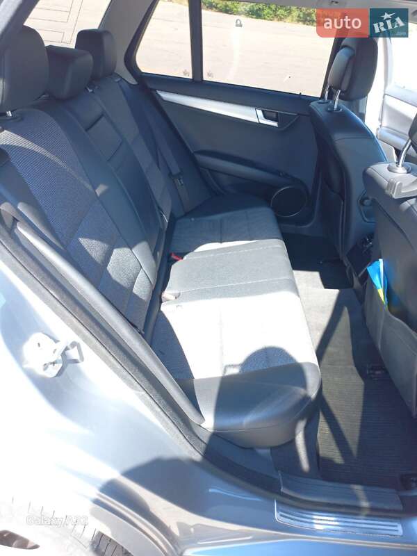 Универсал Mercedes-Benz C-Class 2012 в Ровно фото 7 Универсал Mercedes-Benz C-Class 2012 в Ровно