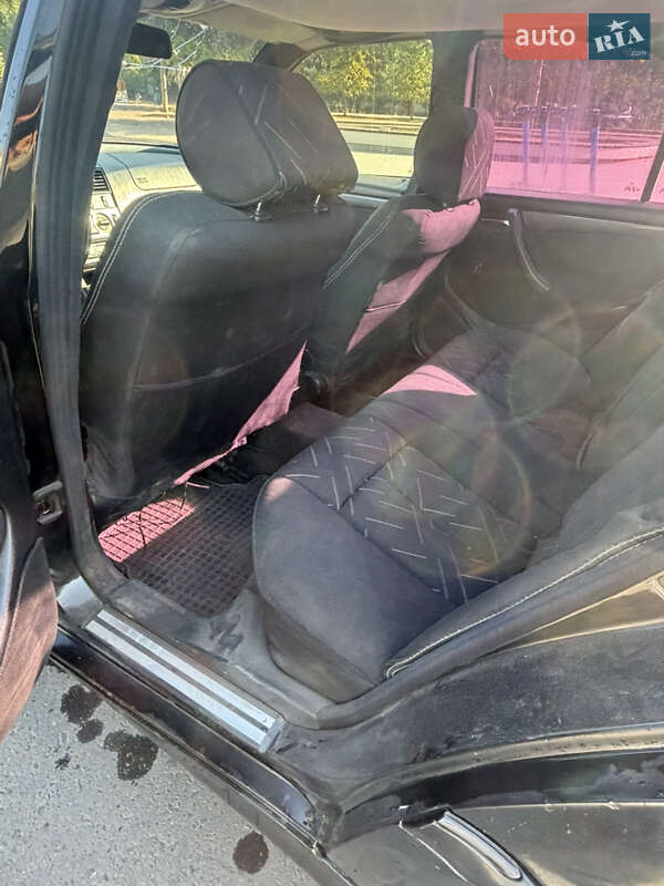 Седан Mercedes-Benz C-Class 1998 в Южном
