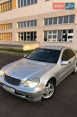 Седан Mercedes-Benz C-Class 2000 в 