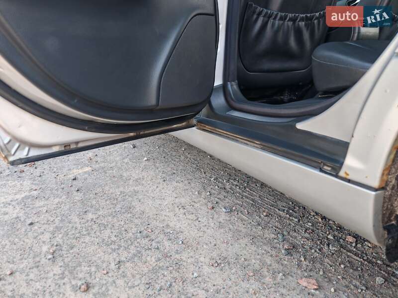 Седан Mercedes-Benz C-Class 2003 в Броварах фото 19 Седан Mercedes-Benz C-Class 2003 в Броварах