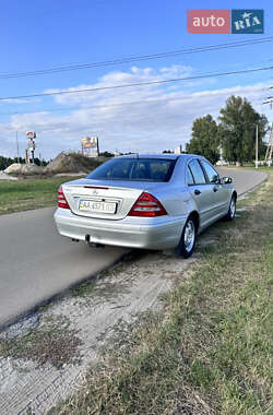Седан Mercedes-Benz C-Class 2001 в 