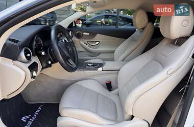 Купе Mercedes-Benz C-Class 2016 в 