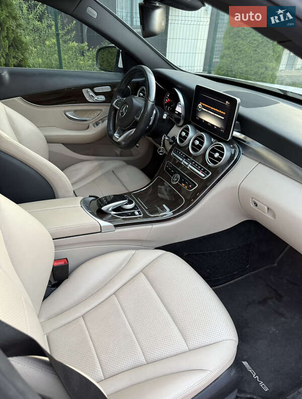 Седан Mercedes-Benz C-Class 2015 в Черновцах
