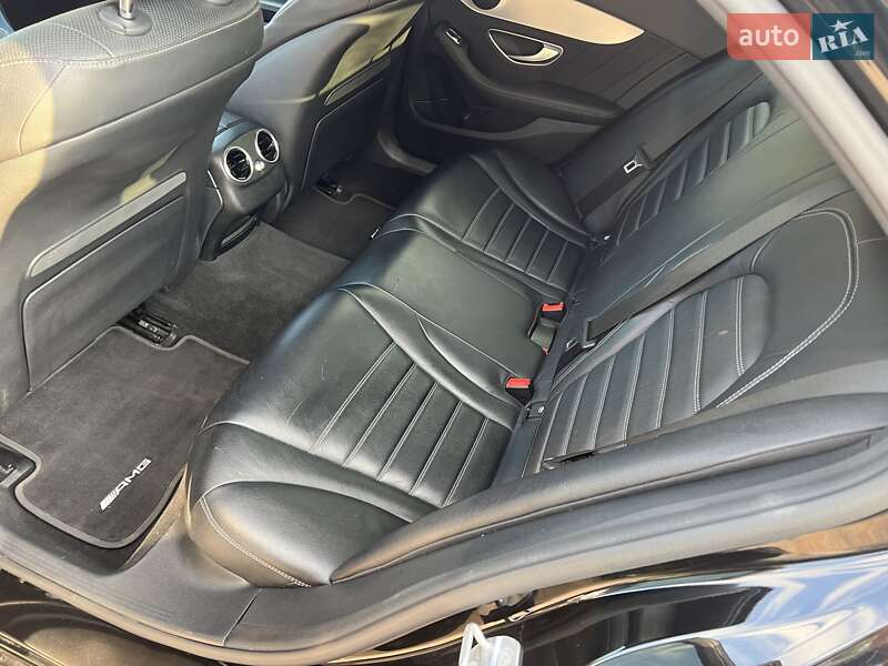 Седан Mercedes-Benz C-Class 2019 в Прилуках