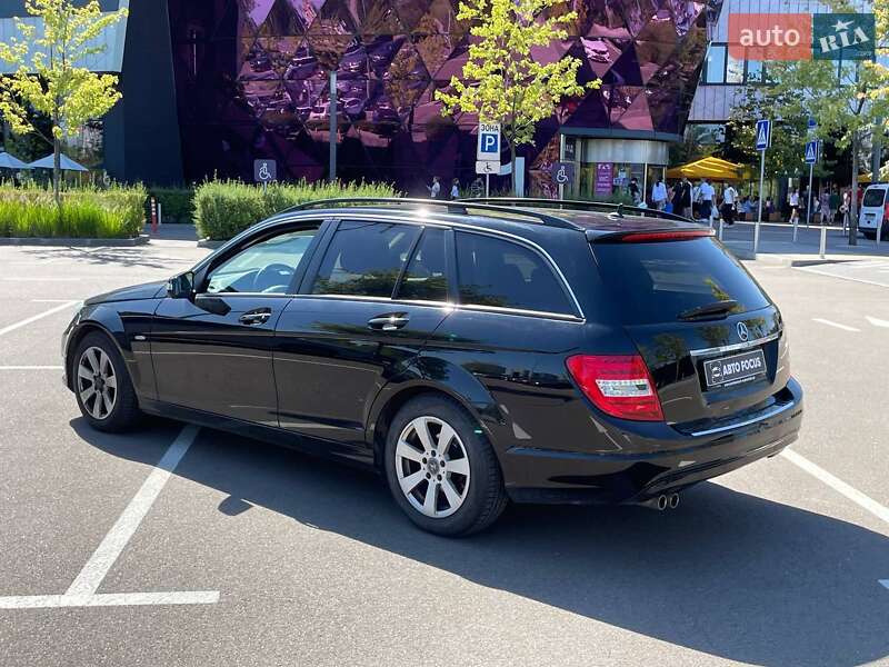 Универсал Mercedes-Benz C-Class 2013 в Киеве фото 4 Универсал Mercedes-Benz C-Class 2013 в Киеве