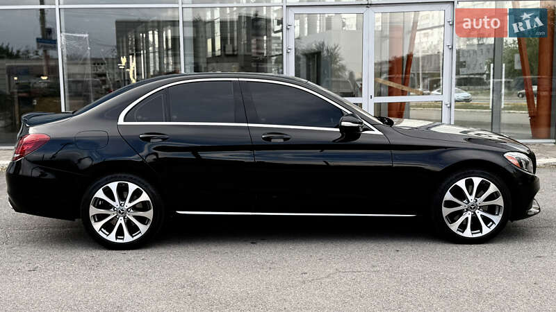 Седан Mercedes-Benz C-Class 2015 в Запорожье