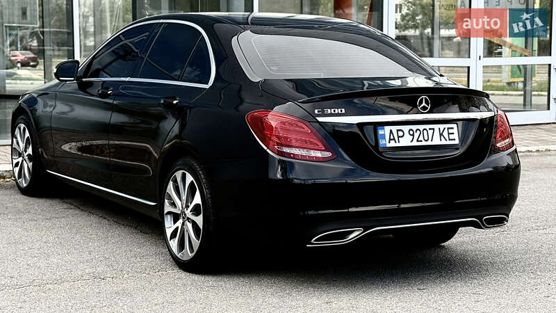 Седан Mercedes-Benz C-Class 2015 в Запорожье