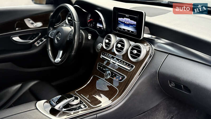 Седан Mercedes-Benz C-Class 2015 в Запорожье