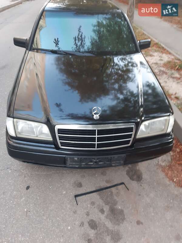 Седан Mercedes-Benz C-Class 1997 в Харькове фото 2 Седан Mercedes-Benz C-Class 1997 в Харькове
