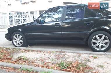 Седан Mercedes-Benz C-Class 1997 в 