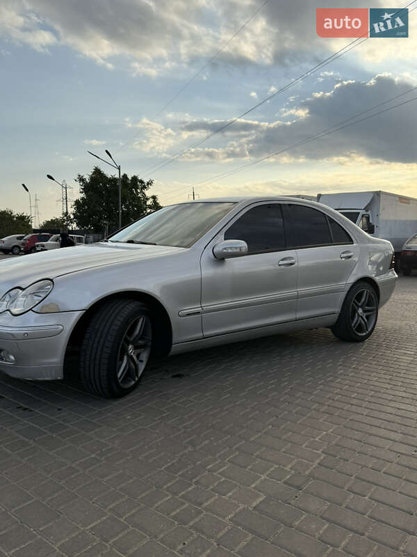 Седан Mercedes-Benz C-Class 2000 в Одессе фото 2 Седан Mercedes-Benz C-Class 2000 в Одессе