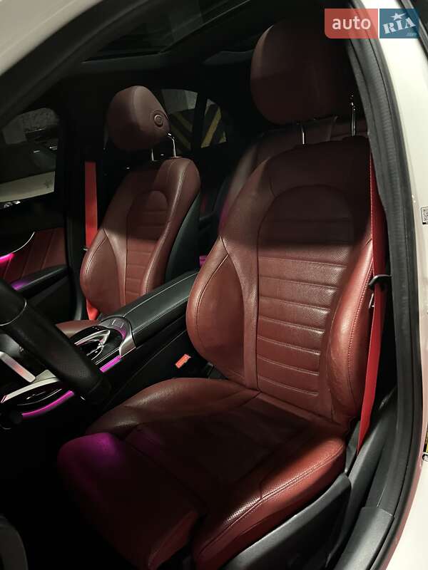 Седан Mercedes-Benz C-Class 2015 в Киеве