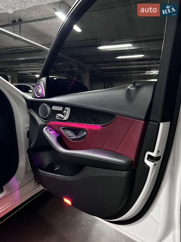 Седан Mercedes-Benz C-Class 2015 в Киеве