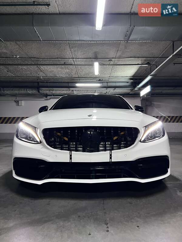 Седан Mercedes-Benz C-Class 2015 в Киеве