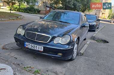 Седан Mercedes-Benz C-Class 2000 в Івано-Франківську