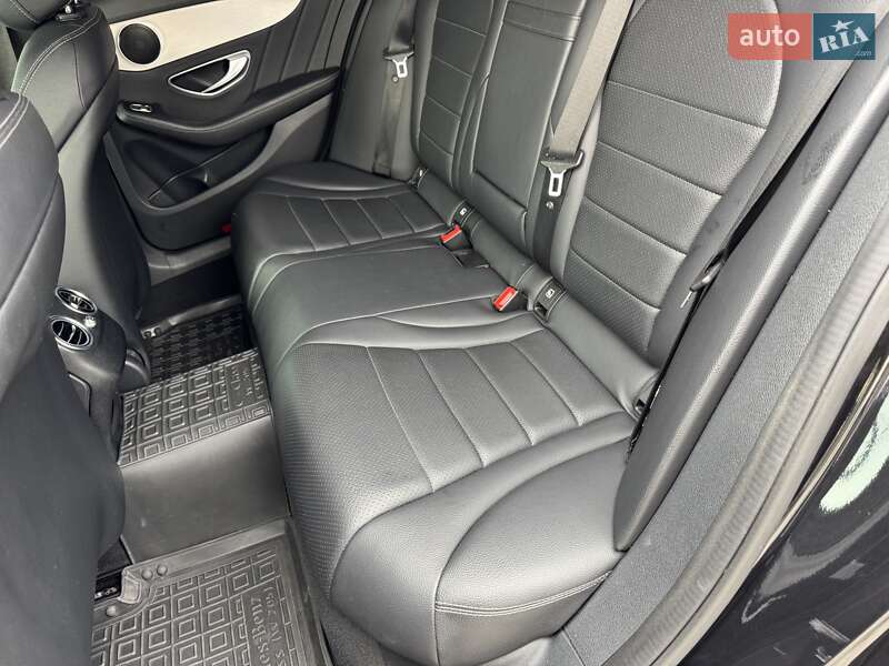 Универсал Mercedes-Benz C-Class 2016 в Тернополе