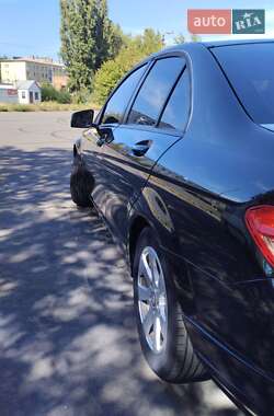 Седан Mercedes-Benz C-Class 2010 в 