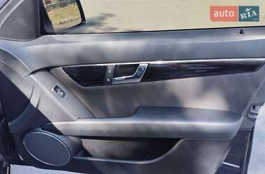 Седан Mercedes-Benz C-Class 2010 в 