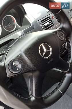 Универсал Mercedes-Benz C-Class 2010 в 