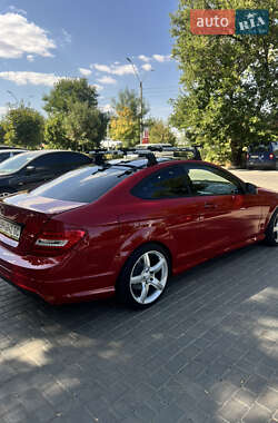 Купе Mercedes-Benz C-Class 2013 в 