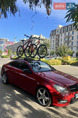 Купе Mercedes-Benz C-Class 2013 в 