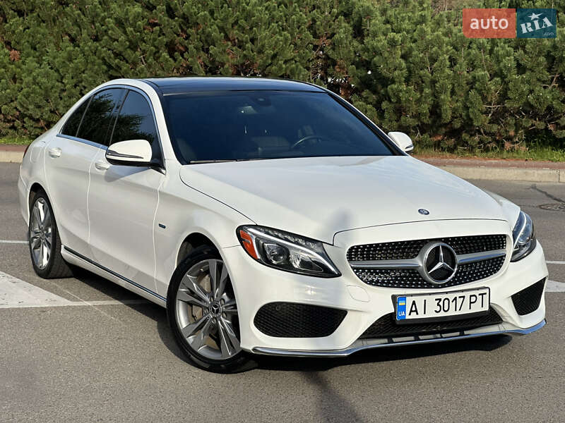 Седан Mercedes-Benz C-Class 2017 в 