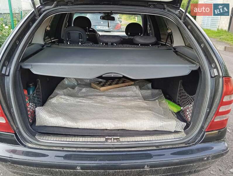 Універсал Mercedes-Benz C-Class 2003 в Рожище