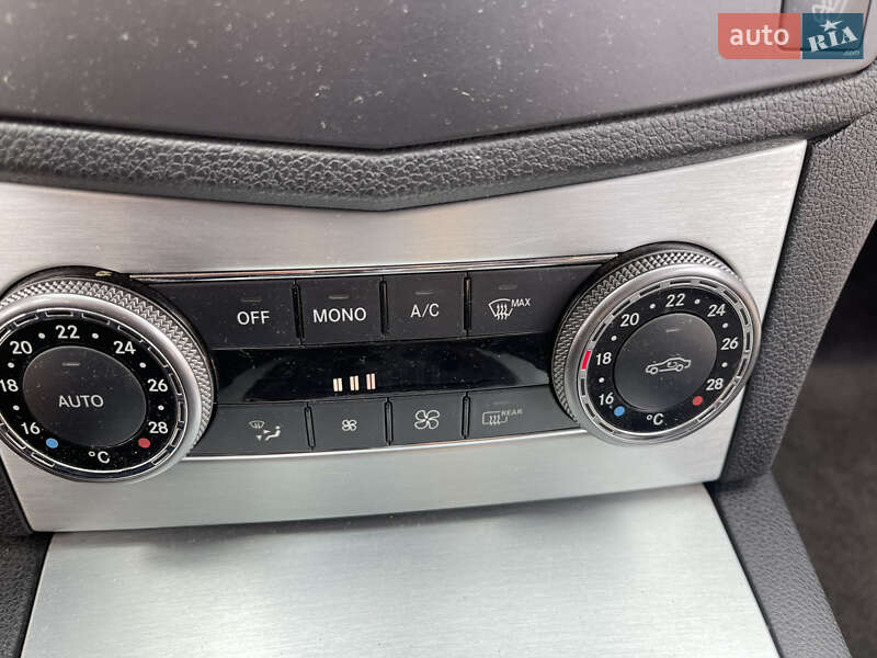 Седан Mercedes-Benz C-Class 2007 в Харькове