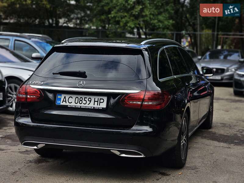Універсал Mercedes-Benz C-Class 2019 в Львові