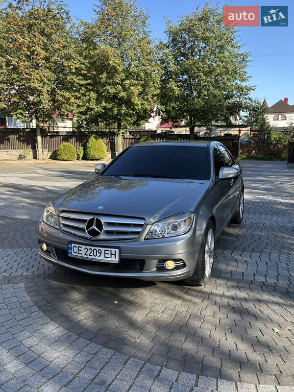 Седан Mercedes-Benz C-Class 2007 в Черновцах