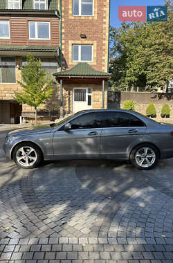 Седан Mercedes-Benz C-Class 2007 в 