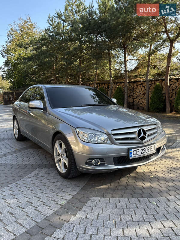 Седан Mercedes-Benz C-Class 2007 в Черновцах