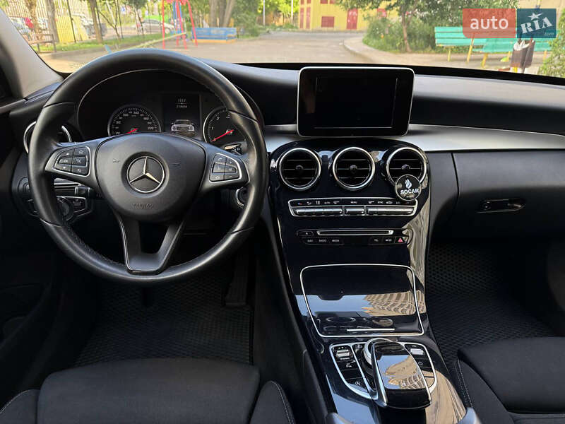 Універсал Mercedes-Benz C-Class 2017 в Одесі