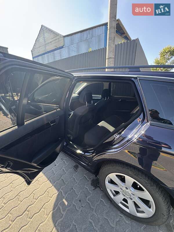 Универсал Mercedes-Benz C-Class 2010 в Черкассах фото 6 Универсал Mercedes-Benz C-Class 2010 в Черкассах