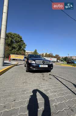 Универсал Mercedes-Benz C-Class 2010 в 