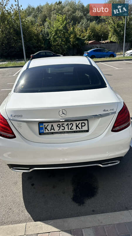 Седан Mercedes-Benz C-Class 2016 в Києві