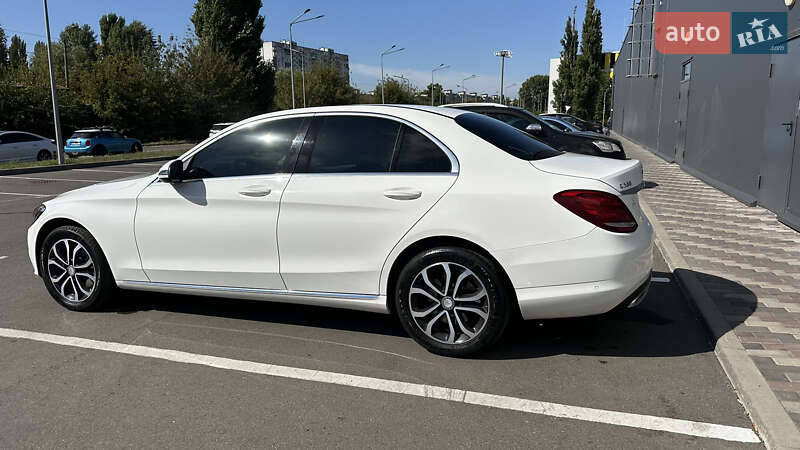 Седан Mercedes-Benz C-Class 2016 в Києві