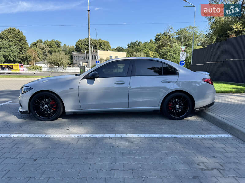 Седан Mercedes-Benz C-Class 2021 в Києві