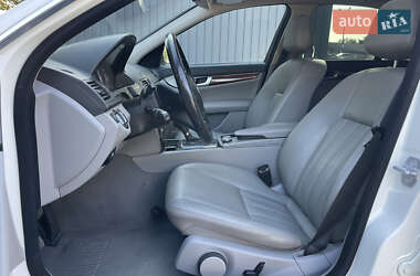 Седан Mercedes-Benz C-Class 2007 в 