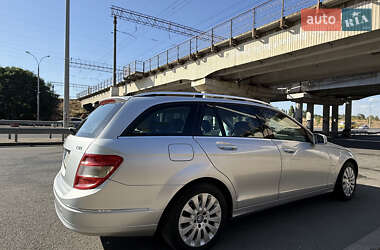 Универсал Mercedes-Benz C-Class 2009 в Одессе