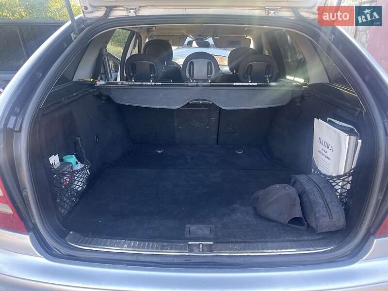 Универсал Mercedes-Benz C-Class 2006 в Запорожье
