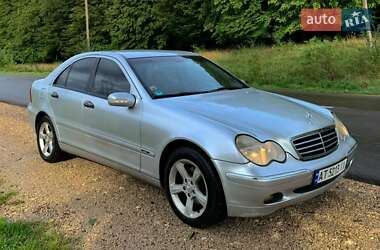 Седан Mercedes-Benz C-Class 2003 в 