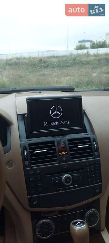 Седан Mercedes-Benz C-Class 2007 в Хмельницькому