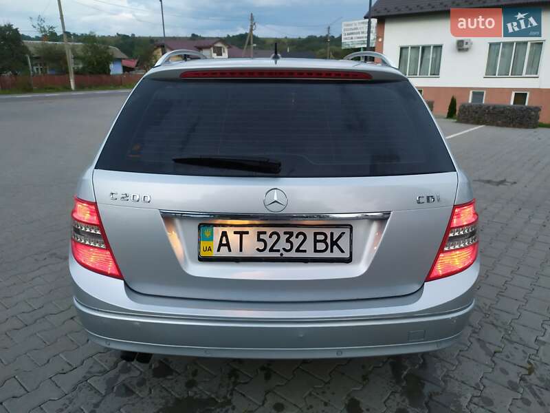 Универсал Mercedes-Benz C-Class 2009 в Снятине