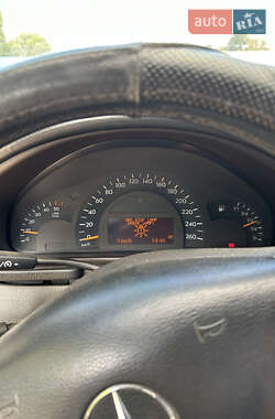 Седан Mercedes-Benz C-Class 2002 в 