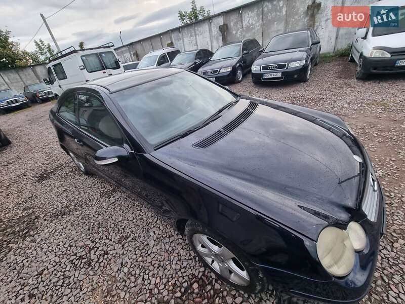 Купе Mercedes-Benz C-Class 2001 в Кременце