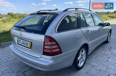 Универсал Mercedes-Benz C-Class 2005 в 