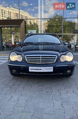 Универсал Mercedes-Benz C-Class 2002 в 