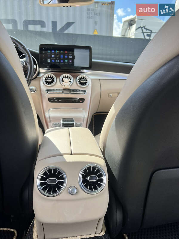 Седан Mercedes-Benz C-Class 2015 в Львове фото 18 Седан Mercedes-Benz C-Class 2015 в Львове