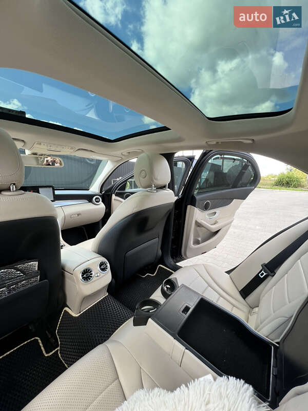 Седан Mercedes-Benz C-Class 2015 в Львове фото 23 Седан Mercedes-Benz C-Class 2015 в Львове